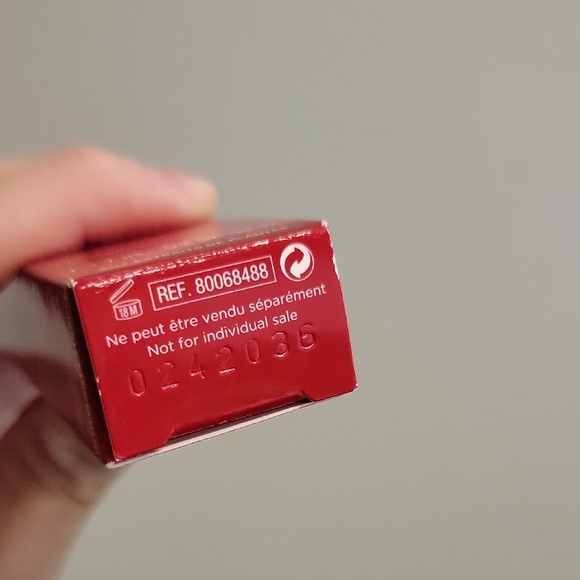 Clarins Total Eye Lift - Picture 2 of 3